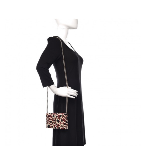 🔥🔥NEW GUCCI
Patent Leopard Print Betty Chain Wallet Brick Red Black🔥🔥 - Picture 12 of 14